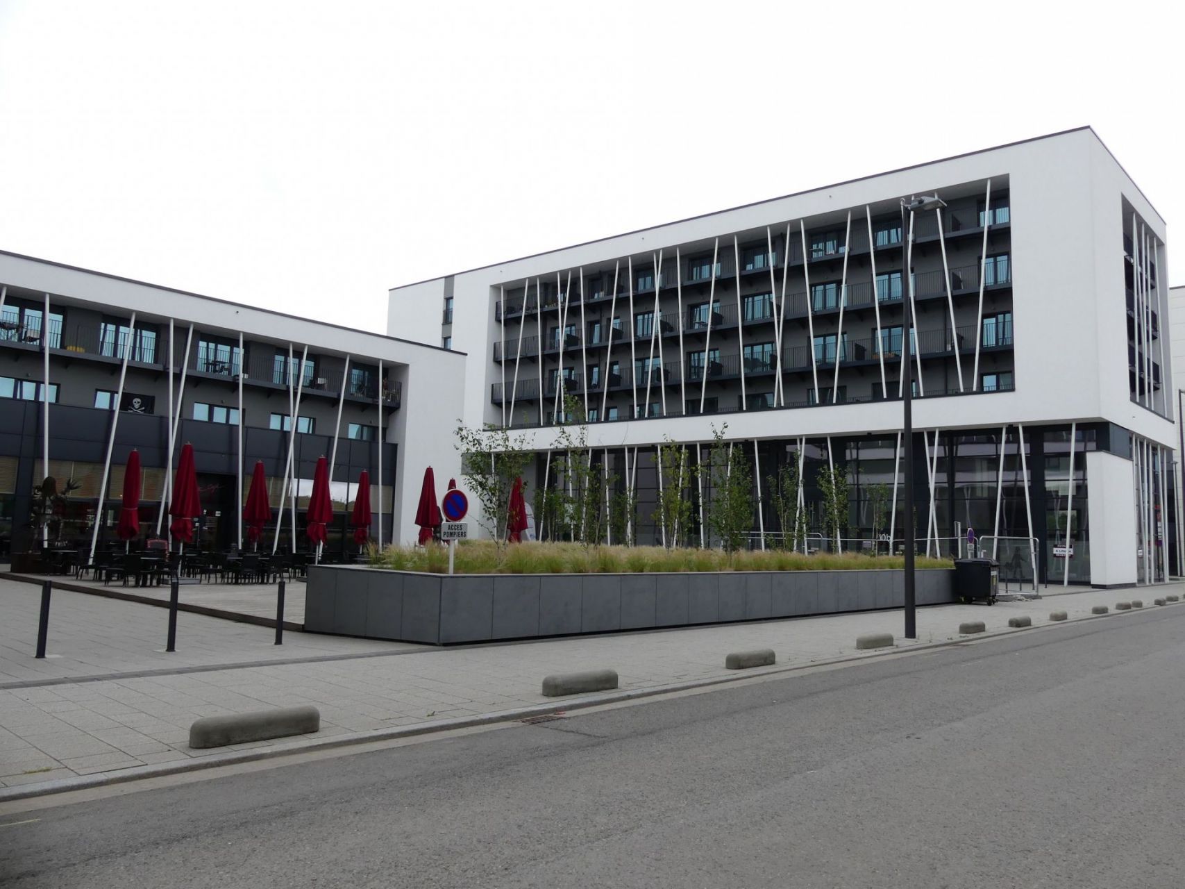 kampoos - UNIVAL 1